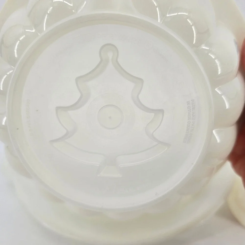 Tupperware Jel-N-Serve Vintage Mold Set White Large Small Tray
